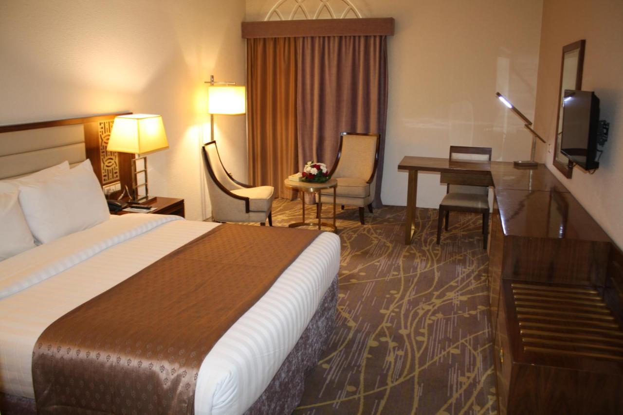 Al Mutlaq Hotel Riyad Extérieur photo