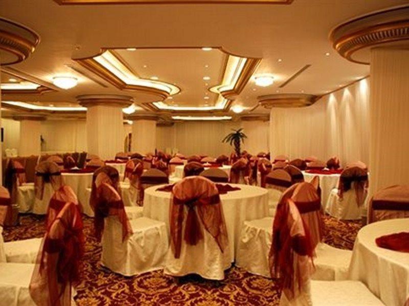 Al Mutlaq Hotel Riyad Extérieur photo